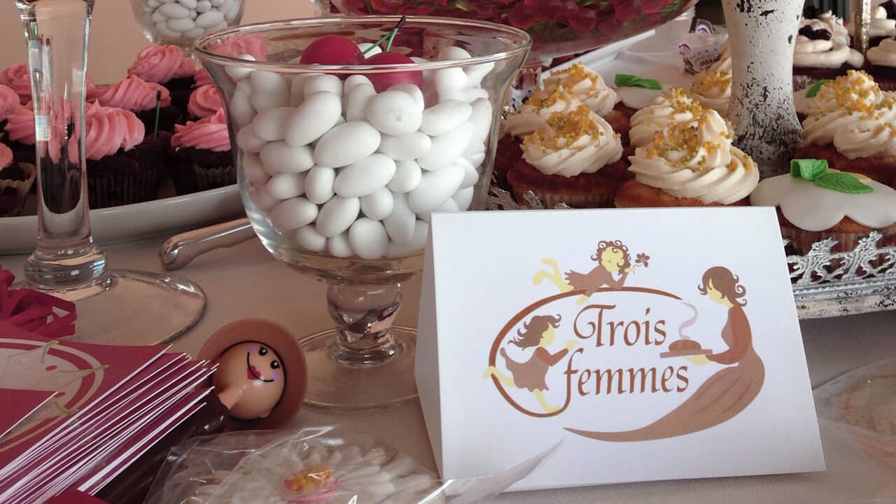 Trois Femmes - Graphic Design - printed - image 1