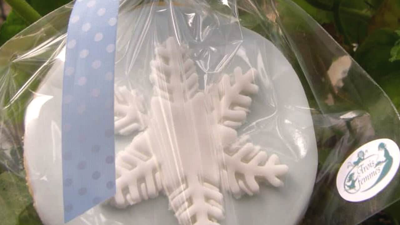 Trois Femmes - Graphic Design - printed - image 2